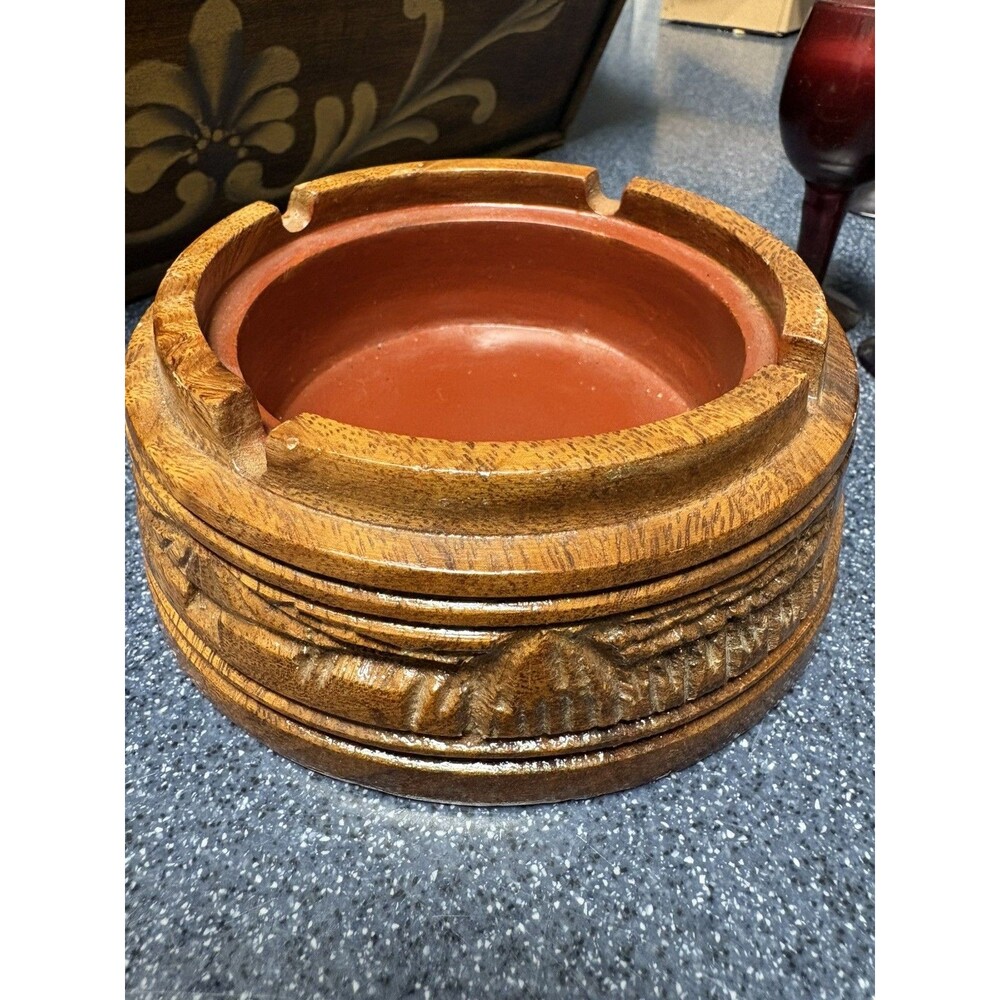 Vintage Hand Carved Ashtray Made In Philippines New never used Collectible